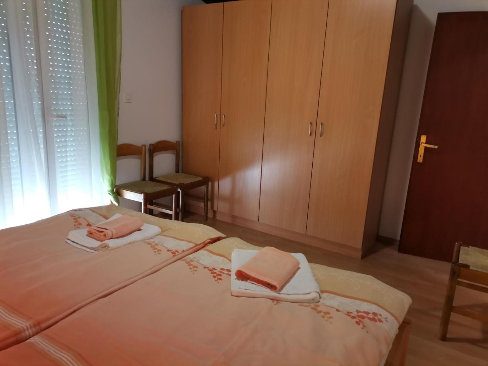 Apartments With A Parking Space Kampor, Rab - 5032 Номер фото